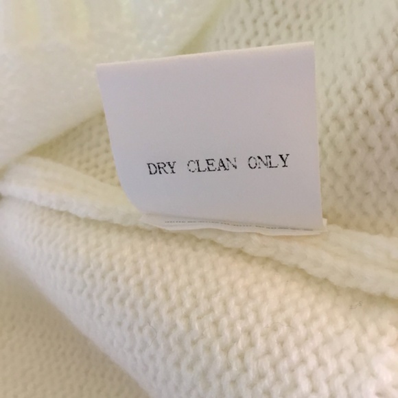 Runway Athletics Pickleball Sweater - Picture 11 of 13